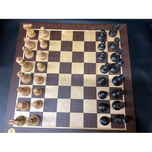 182 - MODERN CHESS SET