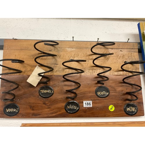 186 - WALL HANGING DRINK RACK