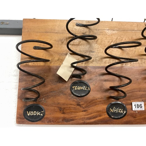 186 - WALL HANGING DRINK RACK
