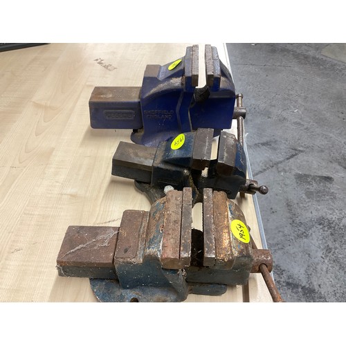 206 - 3 VINTAGE BENCH VICES