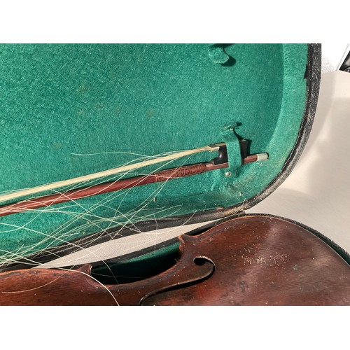 213 - VINTAGE VIOLIN IN CASE