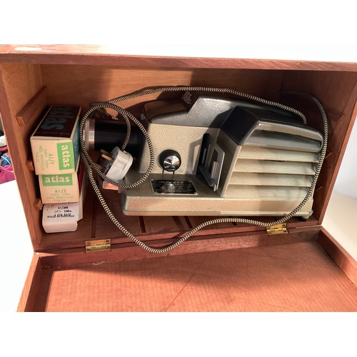 218 - 2 VINTAGE PROJECTORS AND 2 SCREENS