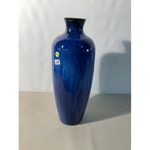 228 - LARGE OUTDOOR BLUE GLAZED GARDEN VASE H26