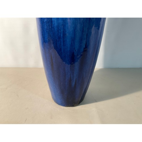 228 - LARGE OUTDOOR BLUE GLAZED GARDEN VASE H26