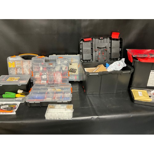 2 TOOL BOXES AND 4 STORAGE BOXES ALL WITH CONTENTS (TOOLS AND HARDWARE)