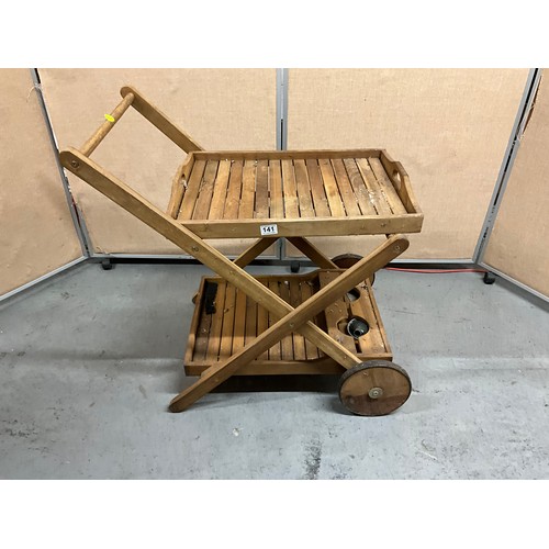 141 - OUTDOOR GARDEN DRINKS TROLLEY H31