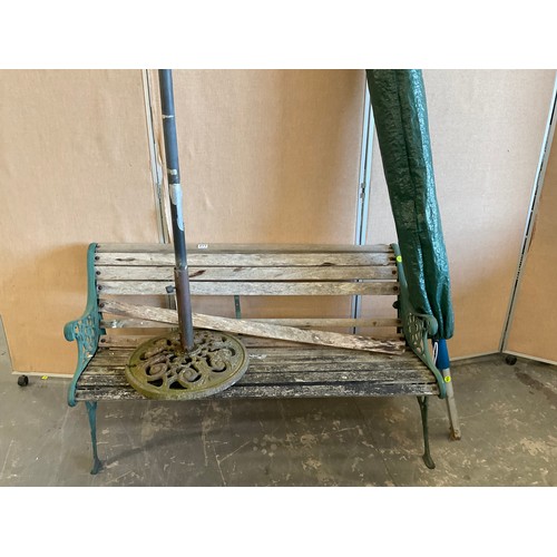 211 - VINTAGE GARDEN BENCH A/F AND PARASOL PARTS