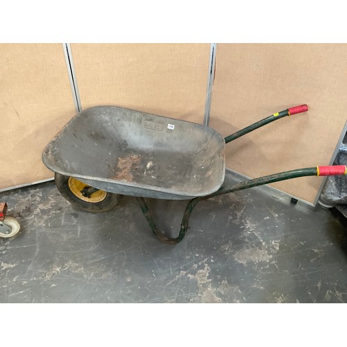 218 - GARDEN WHEELBARROW