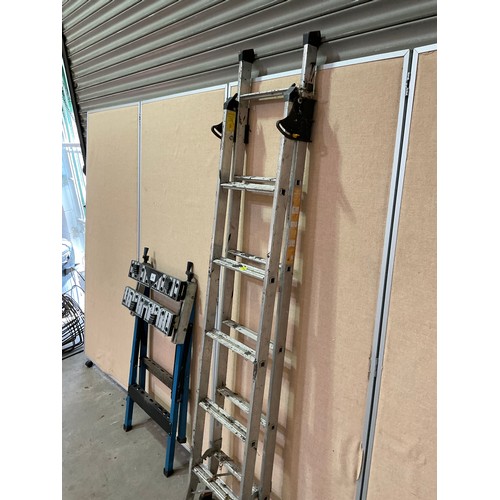 246 - 5 RUNG FOLDING STEP LADDER AND FOLDING WORKMATE