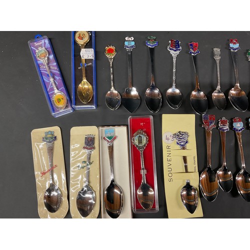 47 - COLLECTION OF COMMERATIVE SPOONS
