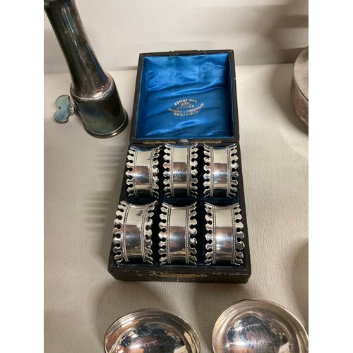 11 - CRATE OF SILVER PLATED ITEMS TO INCLUDE CRUETS, SERVIETTE  RINGS, COFFEE POTS ETC