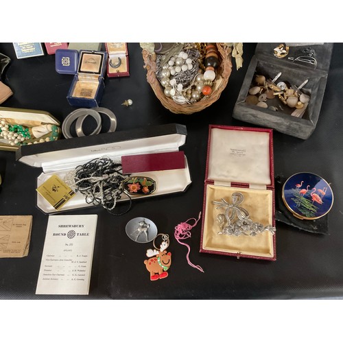 17 - BOX OF COSTUME JEWELLERY,  JEWELLERY BOXES ETC
