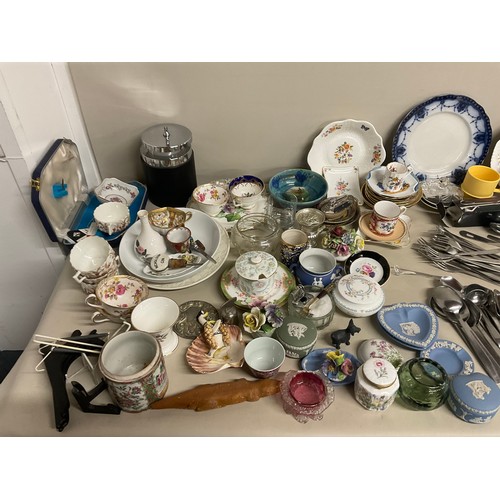 48 - 4 BOXES OF MIXED CHINA AND COLLECATBLES - INC AYNSELY, DOULTON AND WEDGWOOD ETC