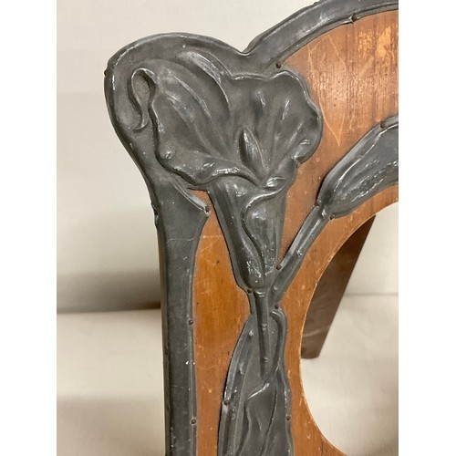 59A - OAK AND PEWTER ART NOUVEAU PHOTO FRAME - 8.5