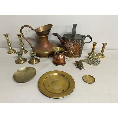 7 - BOX OF VINTAGE COPPER & BRASS ITEMS -CANDLESTICKS WATERING CAN ETC