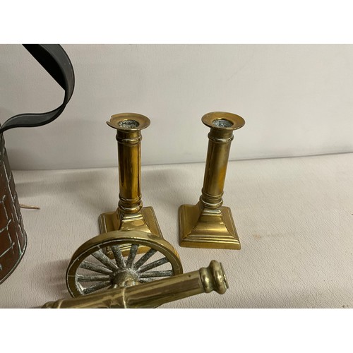7 - BOX OF VINTAGE COPPER & BRASS ITEMS -CANDLESTICKS WATERING CAN ETC