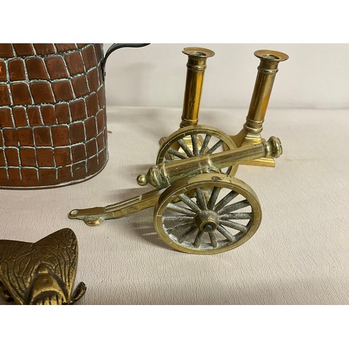 7 - BOX OF VINTAGE COPPER & BRASS ITEMS -CANDLESTICKS WATERING CAN ETC