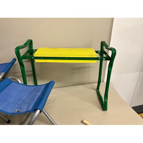 14 - FOLDING SUN LOUNGER GARDENING KNEELING PAD ETC