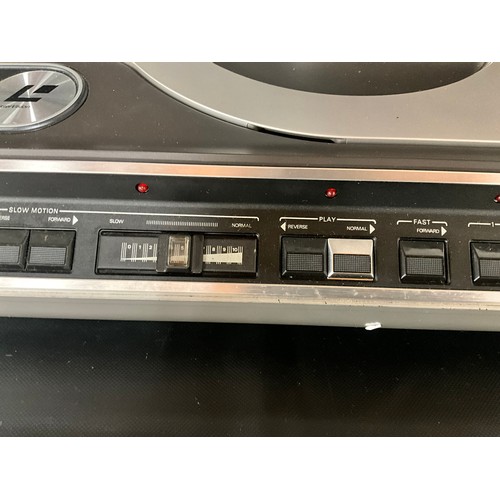 19 - BOXED PHILLIPS VLP 700 LASER VISION DISC PLAYER