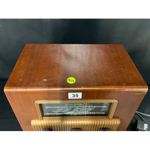 35 - COSSER VINTAGE MODEL 456AC RADIO IN WALNUT VENEERED CASE H19