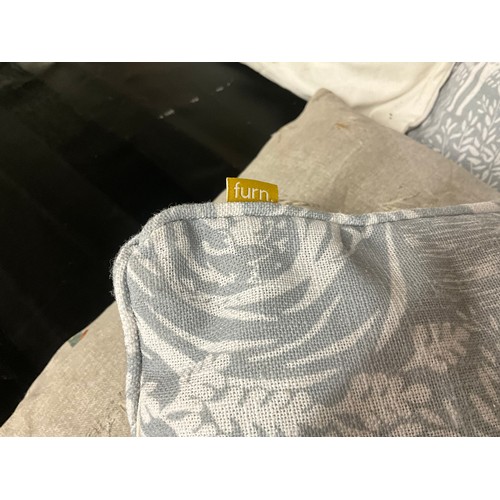 48 - CRATE OF 5 SCATTER CUSHIONS