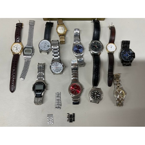 BOX OF VINTAGE WRIST WATCHES -SECONDA,LORUS ETC