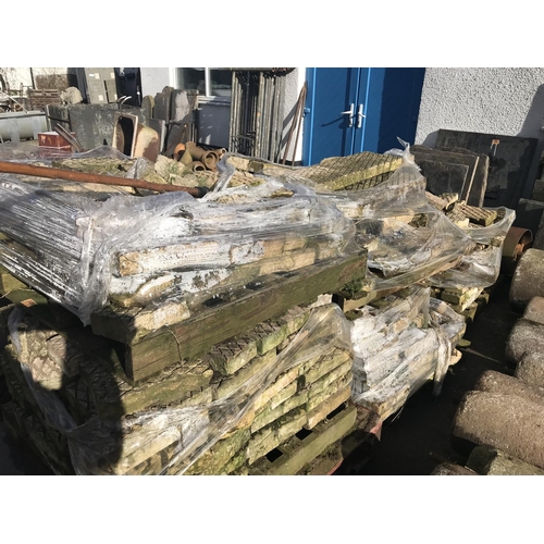 349 - 5 Pallets Of Decorative Stable Bricks