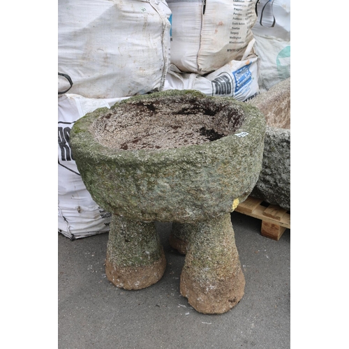 370 - Circular granite trough on 3 supports