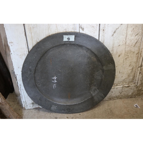 9 - Pewter plate diameter 18