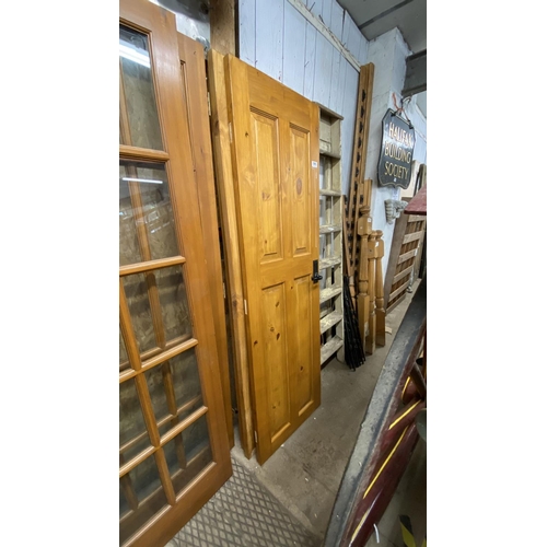 596 - 3 modern pine doors