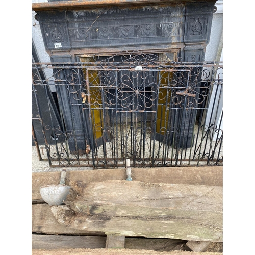 462 - Pair of wrought iron entrance gates and a matching garden gate