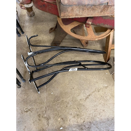 783 - 2 saddle racks