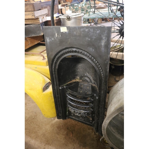 772 - Cast iron fireplace 34