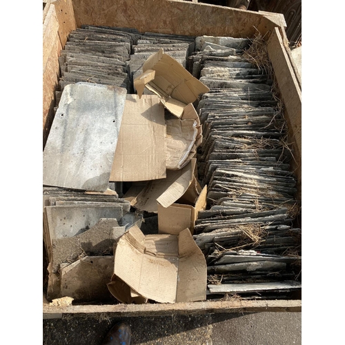 379 - Large pallet of roof slates 18