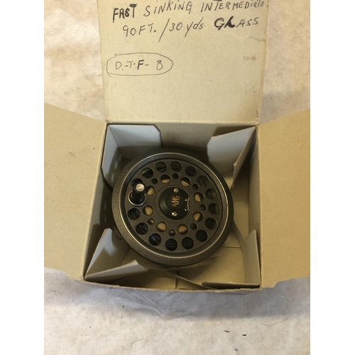 19 - J W Young 1520/30 spool & box