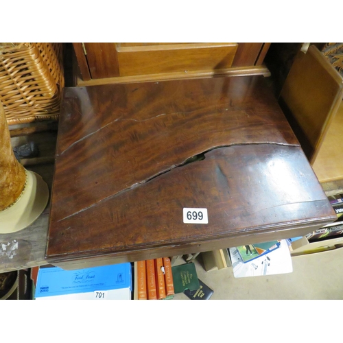 699 - Mahogany writing slope with fitted interior