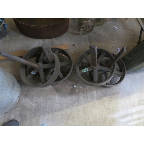 123 - Set of 4 shepherd hut wheels