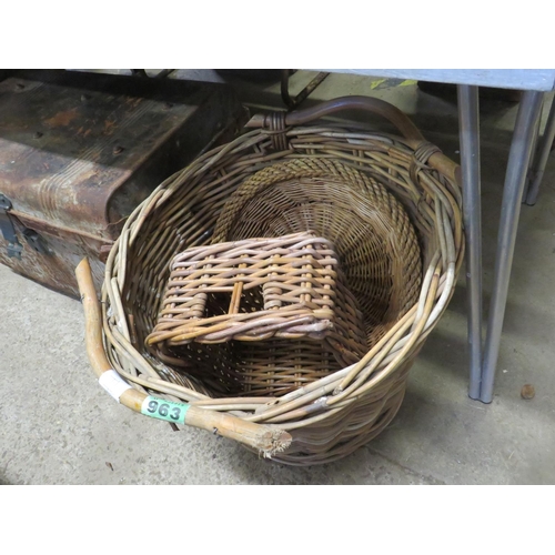 963 - 3 wicker baskets