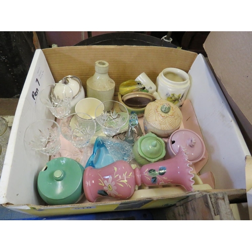 518 - Box china & glass