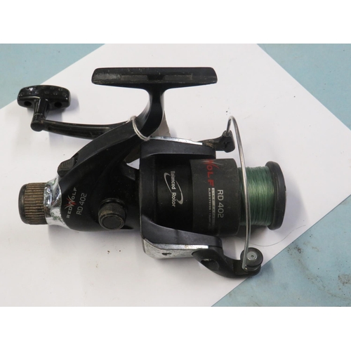 34 - Red wolf spinning reel