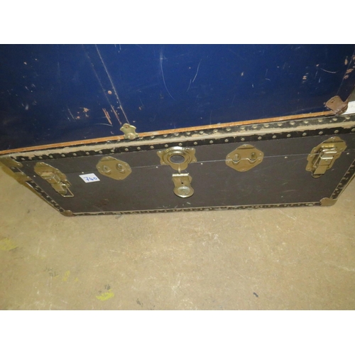 740 - Metal trunk