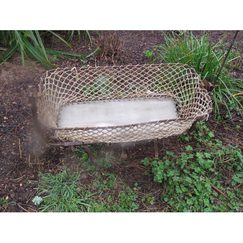 487 - Childs hammock