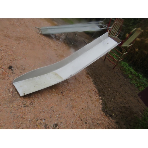 496 - Childs slide