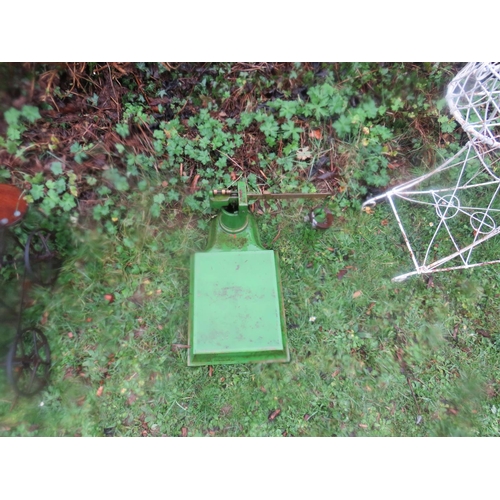 515 - Weighing scales