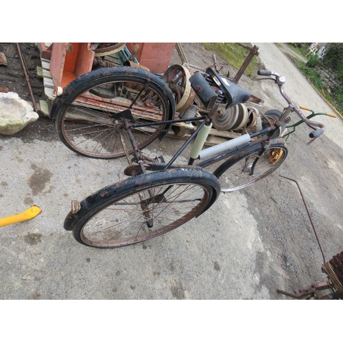 532 - Luma colt tricycle