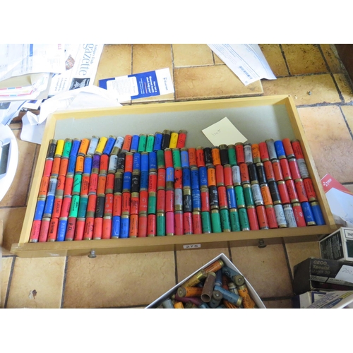 275 - Drawer 145 12 collectable cartridges