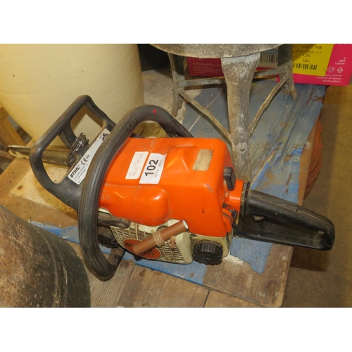 102 - Stihl chainsaw,needs new clutch,good engine