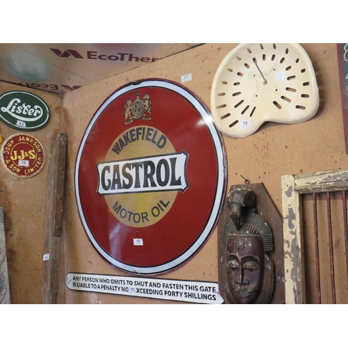 14 - Enamel on tin Castrol sign diameter 36