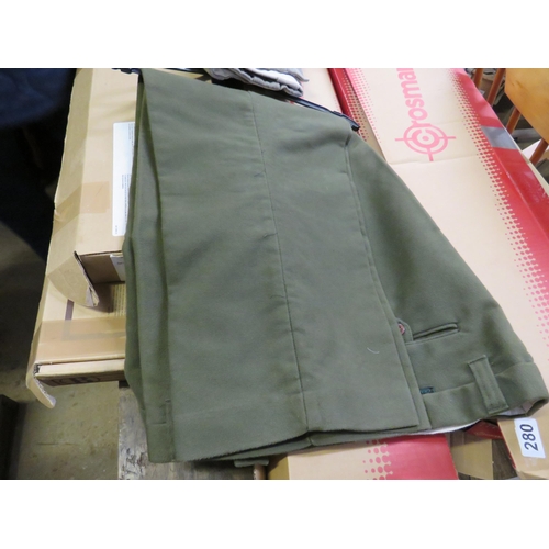 600 - Moleskin trousers 44