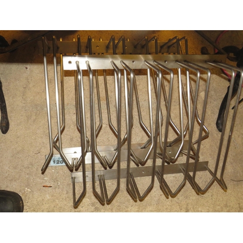 120 - 3 aluminium bottle stands